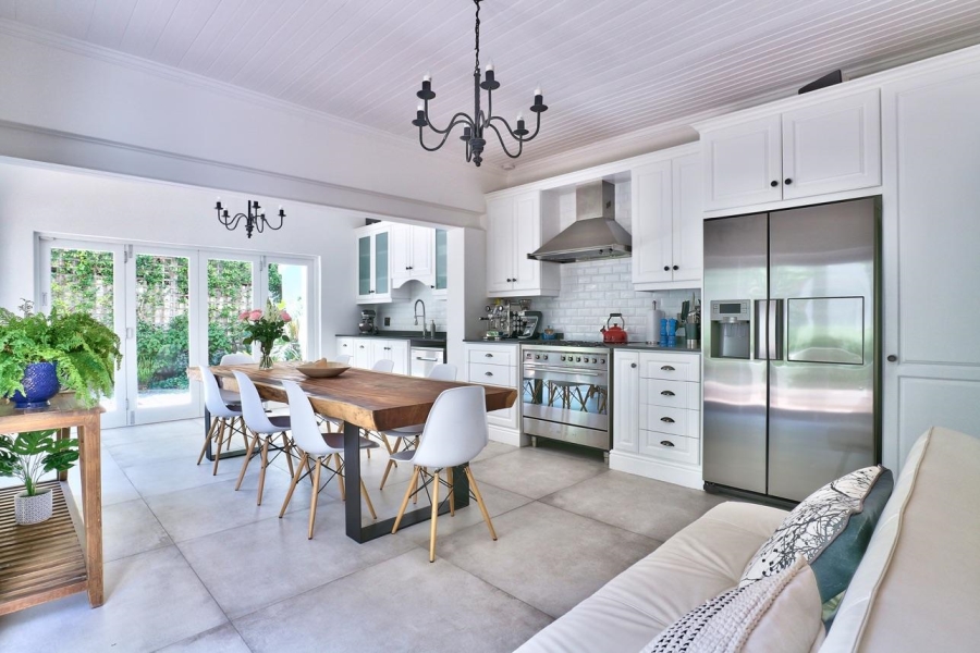 3 Bedroom Property for Sale in Gardens Western Cape